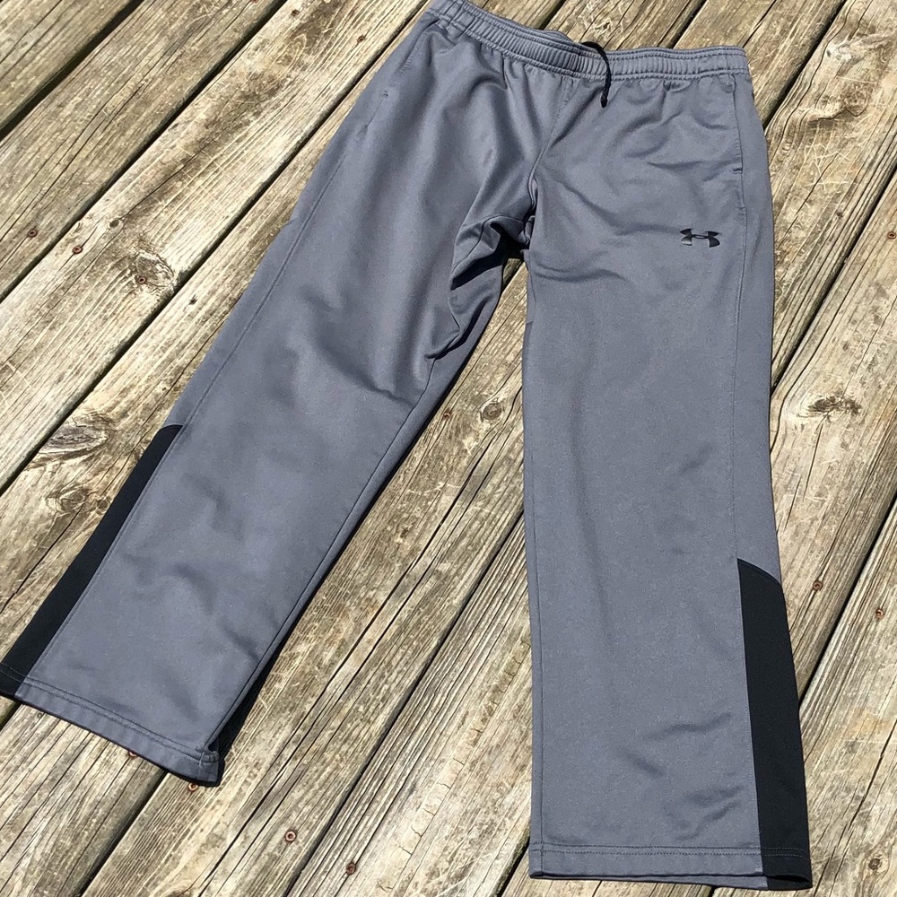 SOLD!! Under Armour pants - Picture 3 of 7